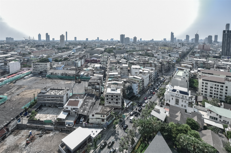 Fuse Chan-Sathorn, Bangkok