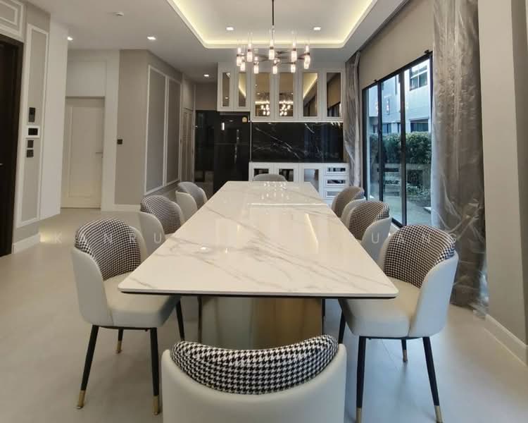 Grand Bangkok Boulevard Rama 9-Krungthepkreetha, Bangkok