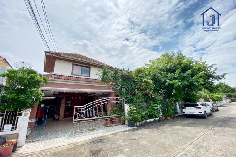 ขายบ้านเดี่ยว 2ชั้น หมู่บ้านรัชดา 1 ซอยลาดพร้าว80 แยก24 ใกล้จุดขึ้น-ลงทางด่วนประดิษฐ์มนูธรรม, Bangkok