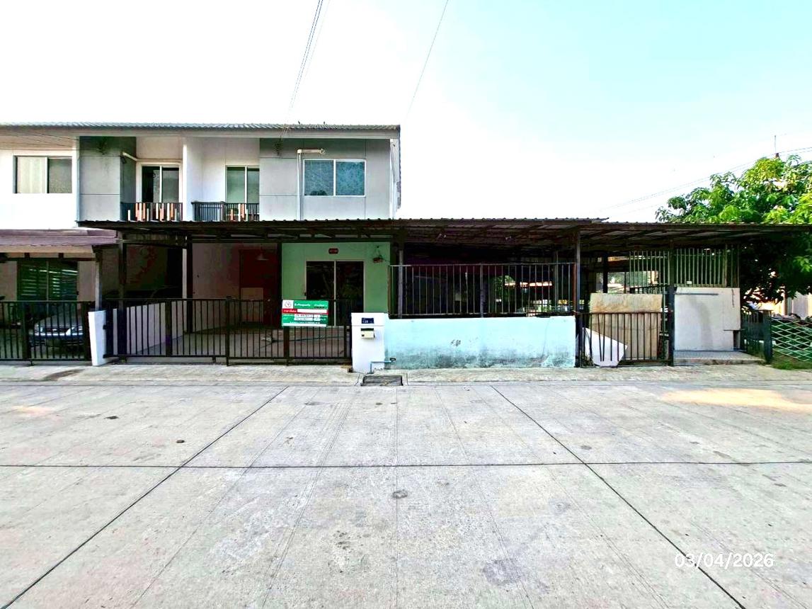 Townhouse, Baan Phruksa 107 Tiwanon-Rangsit, Pathum Thani City, Pathum Thani Province