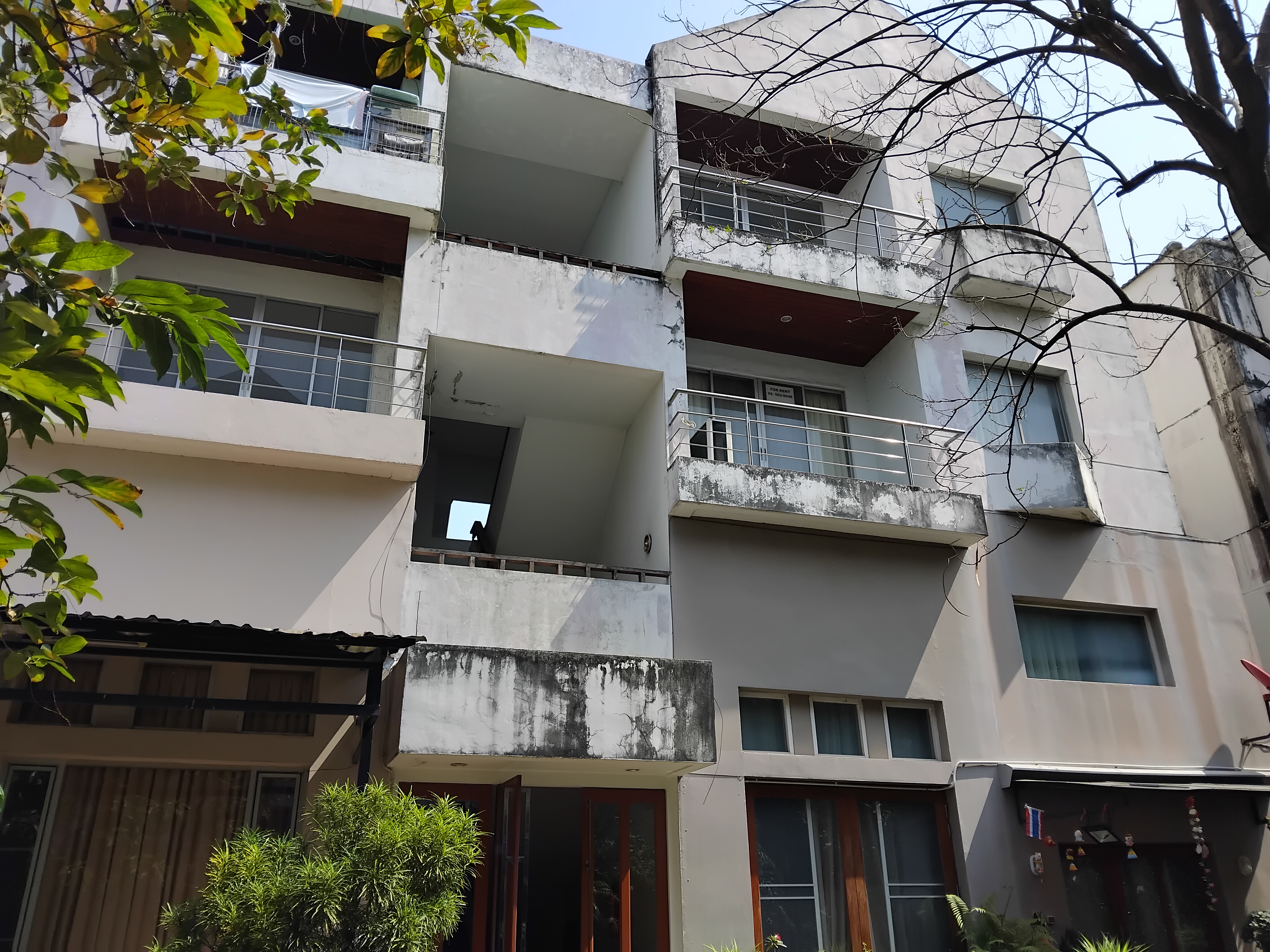 คอนโดมิเนียม วิภาวิว 4 (Condominium Vibhavadi Rangsit 4)
