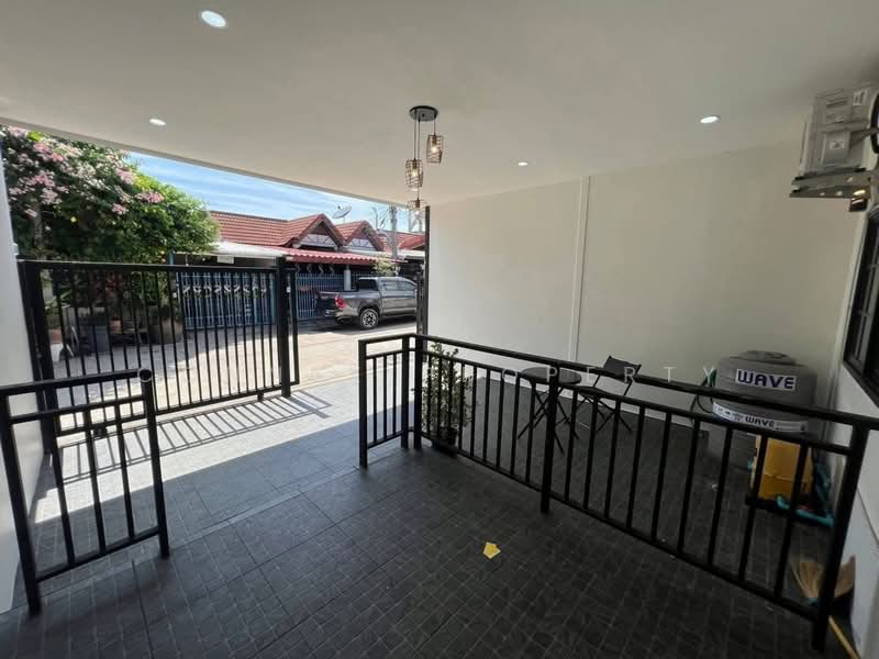 Single - storey townhouse, 23 square wah, Nong Prue, Bang Lamung., Chon Buri (Pattaya)