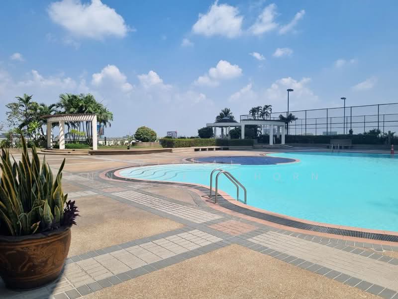 Floraville Condominium, Bangkok