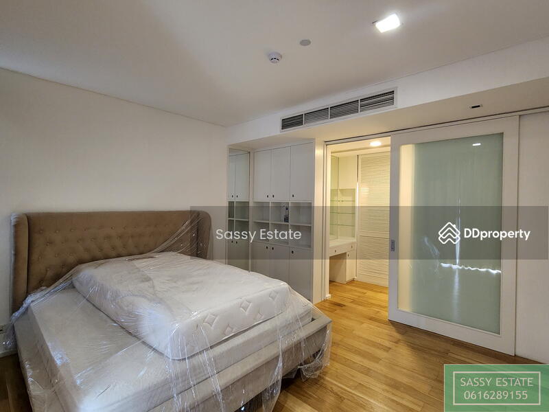 Wind Sukhumvit 23, Bangkok