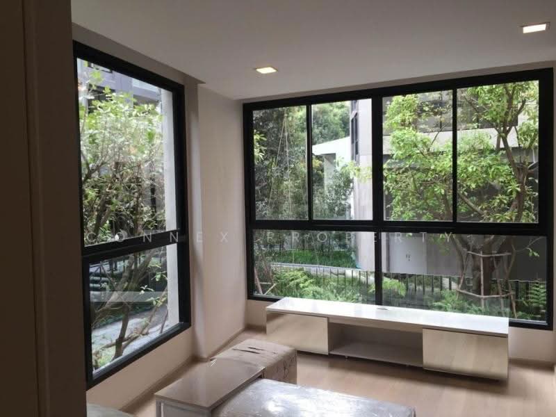 Liv @ 49, Bangkok