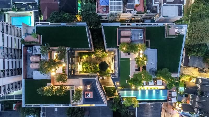 Liv @ 49, Bangkok
