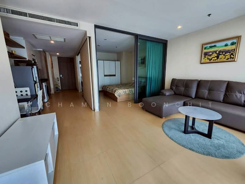 Noble Remix, Bangkok