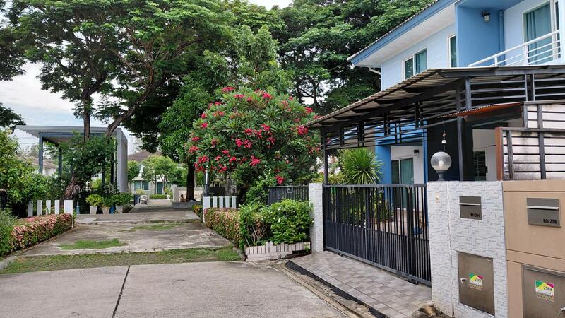 Prueklada Pinklao-Sai 5, Nakhon Pathom