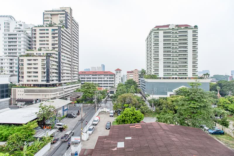 Taka Haus, Bangkok