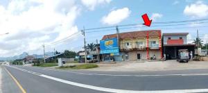 อาคารพาณิชย์ พนม จังหวัดสุราษฎร์ธานี