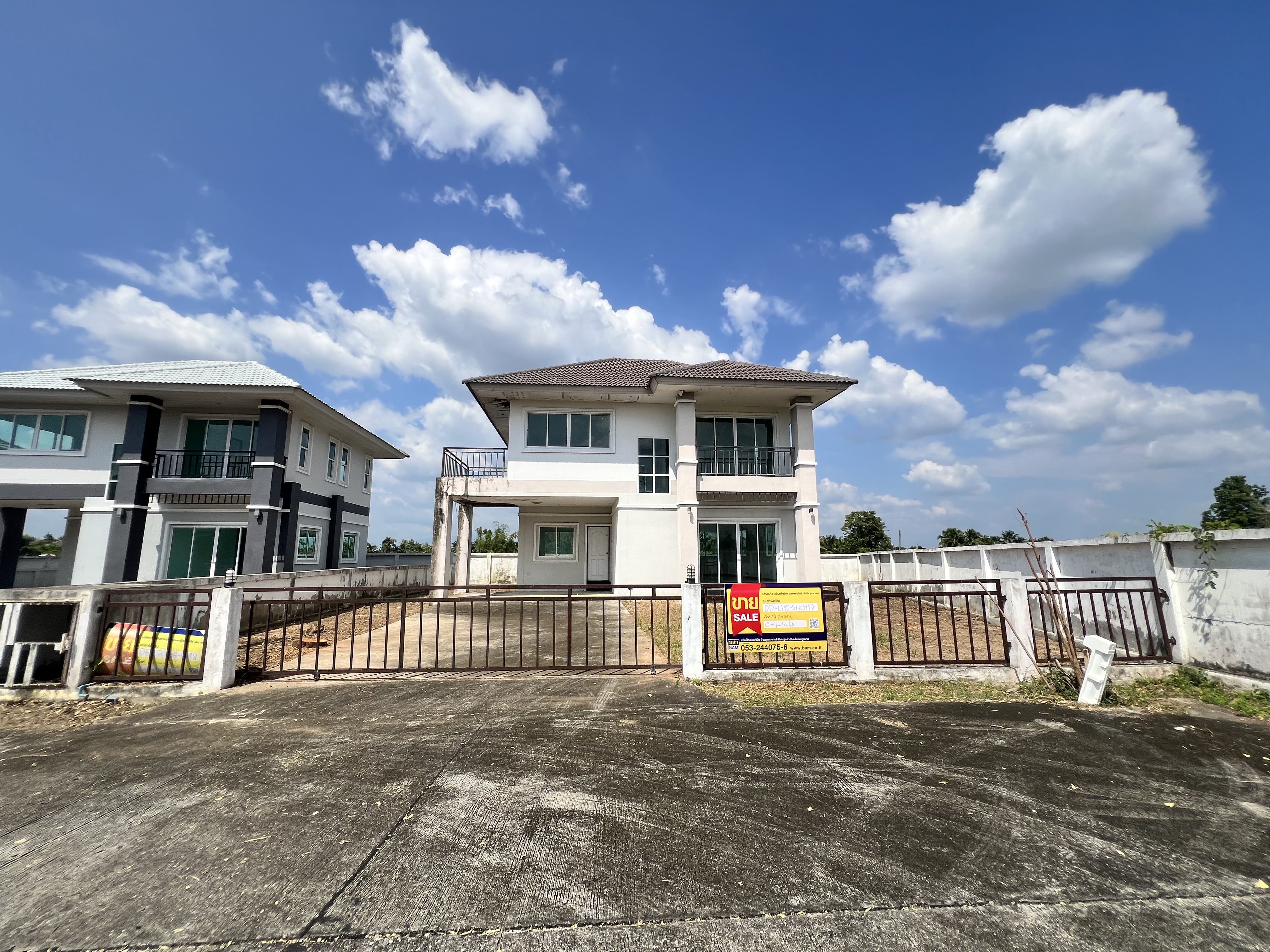 Single House in Lamphun Floral Project, Lamphun Province