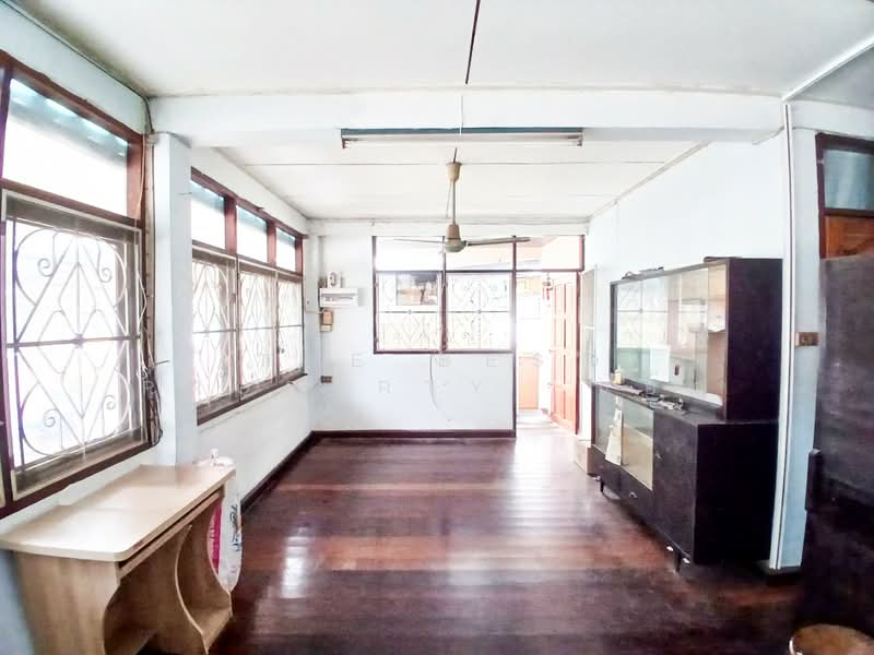 บ้านเดี่ยวบางกอกใหญ่ กรุงเทพมหานคร, Bangkok