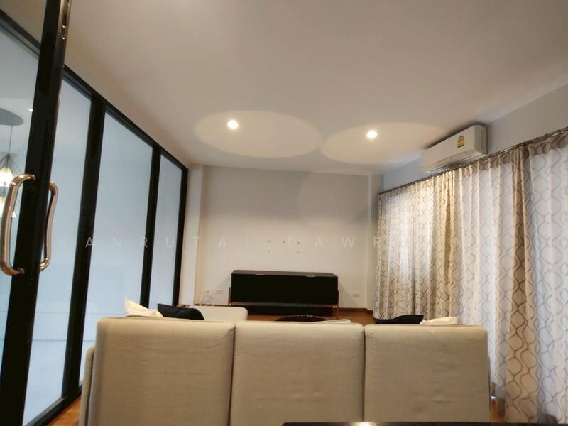 Haus 35 Chaengwattana, Nonthaburi