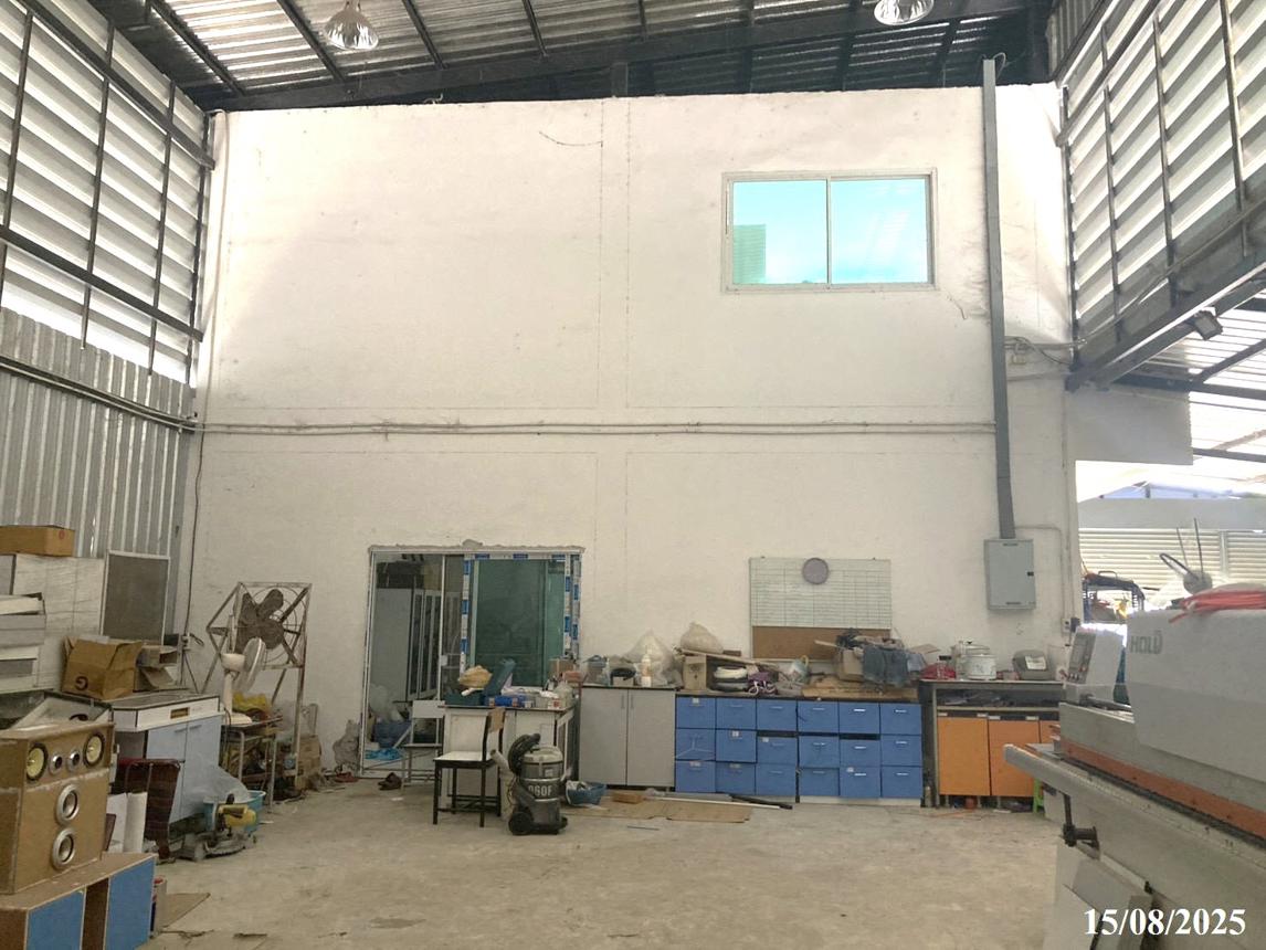 อาคารโรงงาน โครงการ ดิ แอสเซท กาญจนาภิเษก-ลำโพ ลาดหลุมแก้ว ปทุมธานี