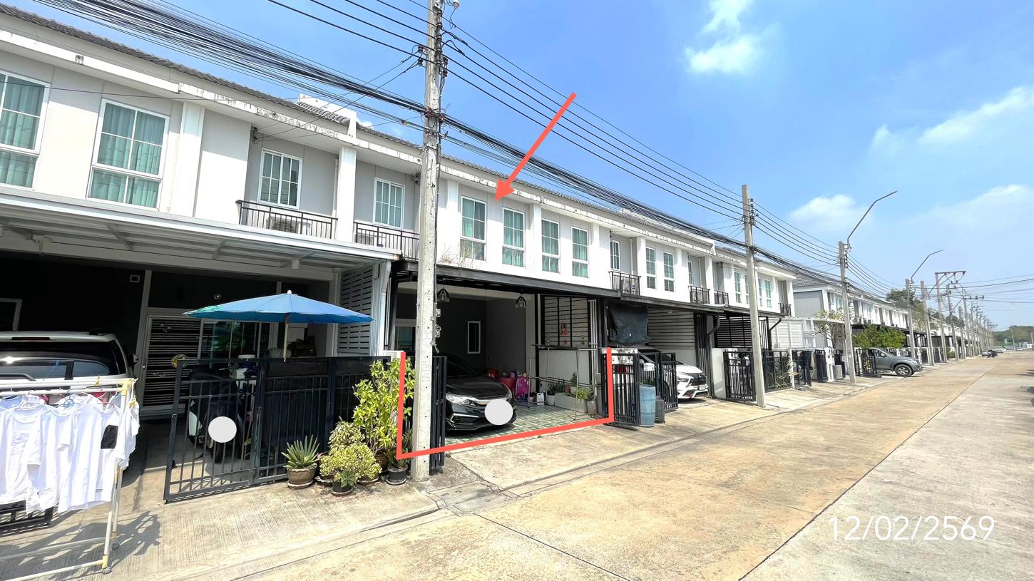 ทาวน์เฮ้าส์ เดอะ คอนเนค รามอินทรา-กม.8 บางเขน กรุงเทพมหานคร