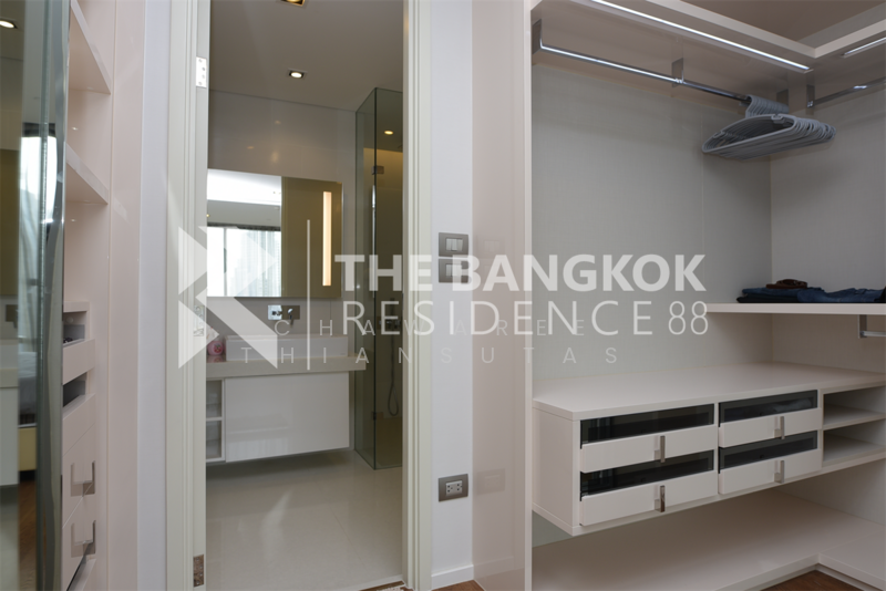 The Bangkok Sathorn, Bangkok