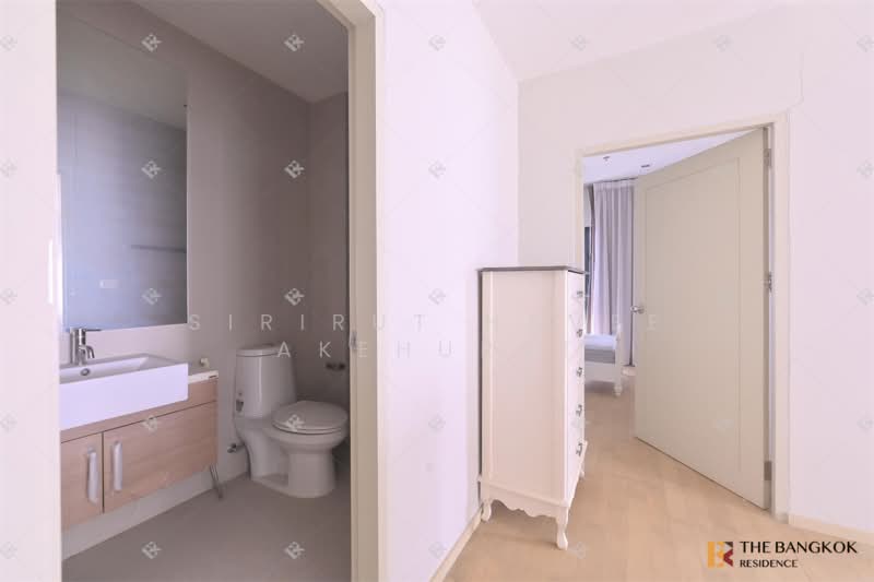 Noble Reveal, Bangkok