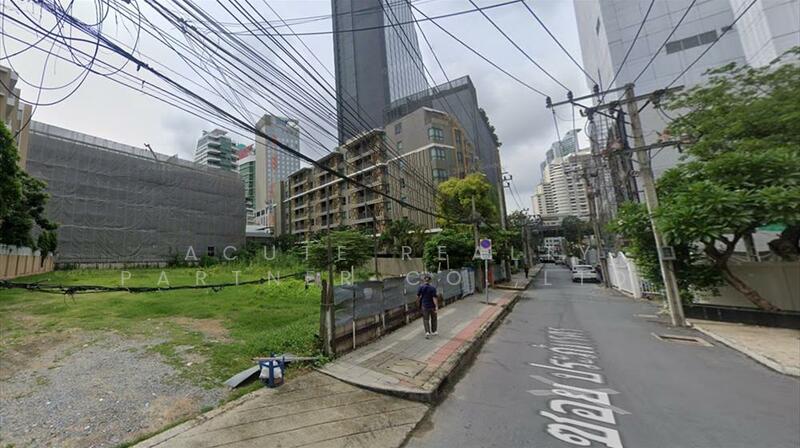 Land for Sale Potential Location Soi Sukhumvit 27, Bangkok