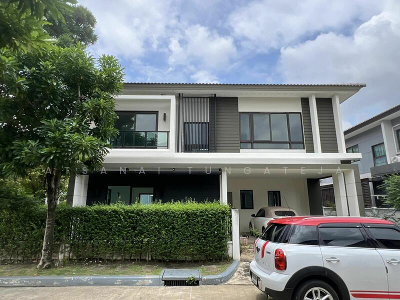 Centro Wongwaen-Chatuchot, Bangkok