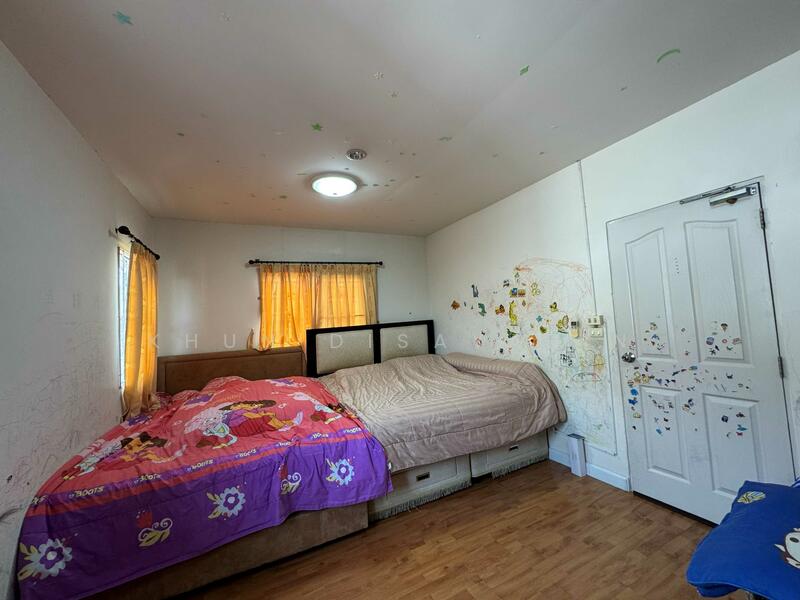 Pruksa Village Pracha Uthit 90, Samut Prakan