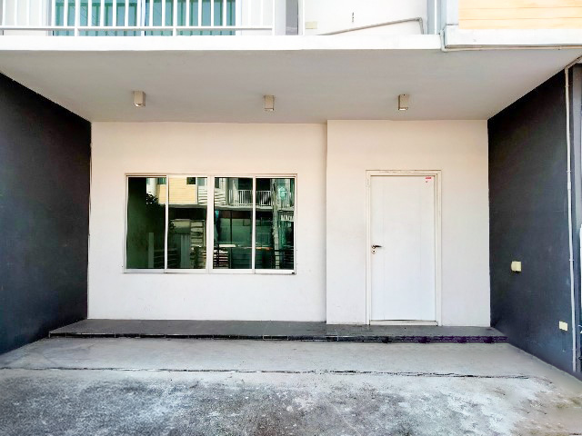 THE CONNECT RAMINDRA – MINBURI