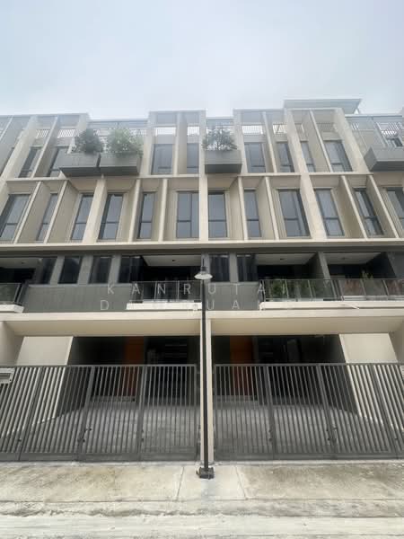 Ther Ladprao 93, Bangkok