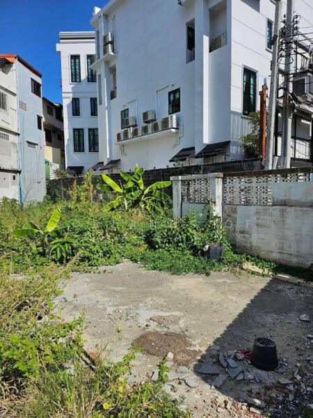 ขาย ที่ดิน สุขุมวิท ใกล้ BTS สถานีพระโขนง 600 m. เนื้อที่ 106 ตร.วา เหมาะสร้าง บ้าน และ สำนักงาน, Bangkok