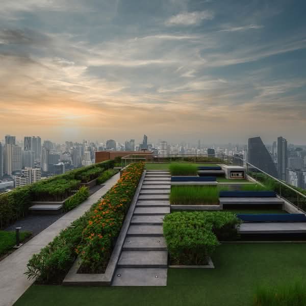 Oka Haus Sukhumvit 36, Bangkok