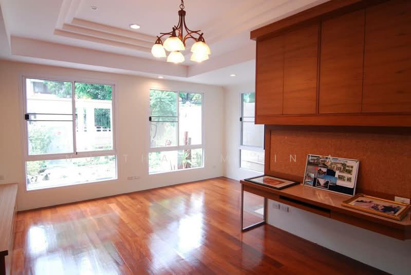 4-BR House, Bangkok