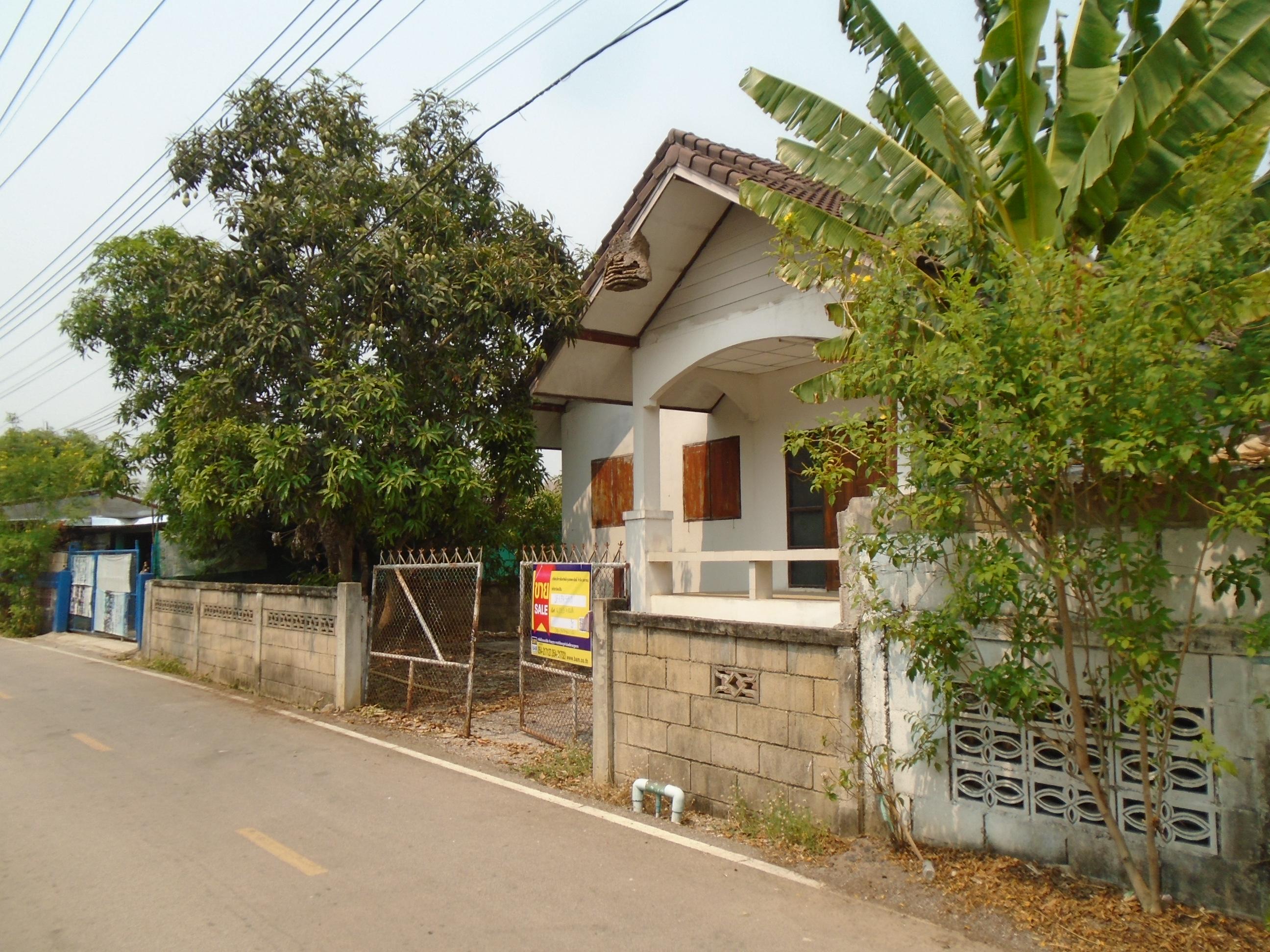 Single House in Huay Mae Klae Community, Lamphun