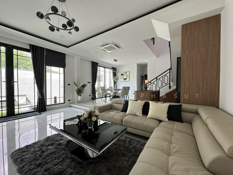Glam Boonsampan 6, Chon Buri (Pattaya)