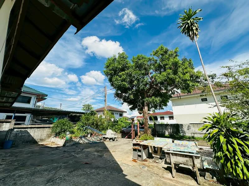 ที่ดิน พร้อมสิ่งปลูกสร้าง ศรีราชา-เขาแตงอ่อน, Chon Buri (Pattaya)