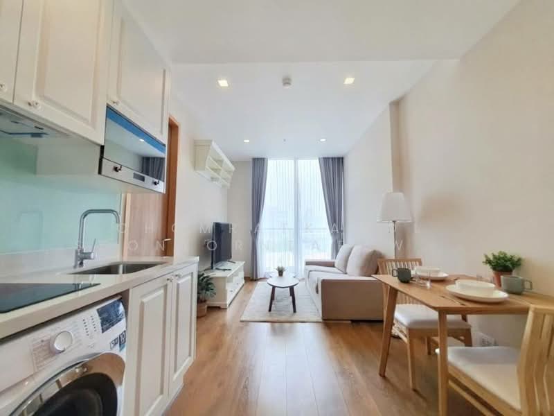 Noble BE33, Bangkok
