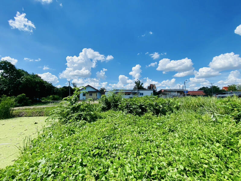 เสาธงหิน, Nonthaburi