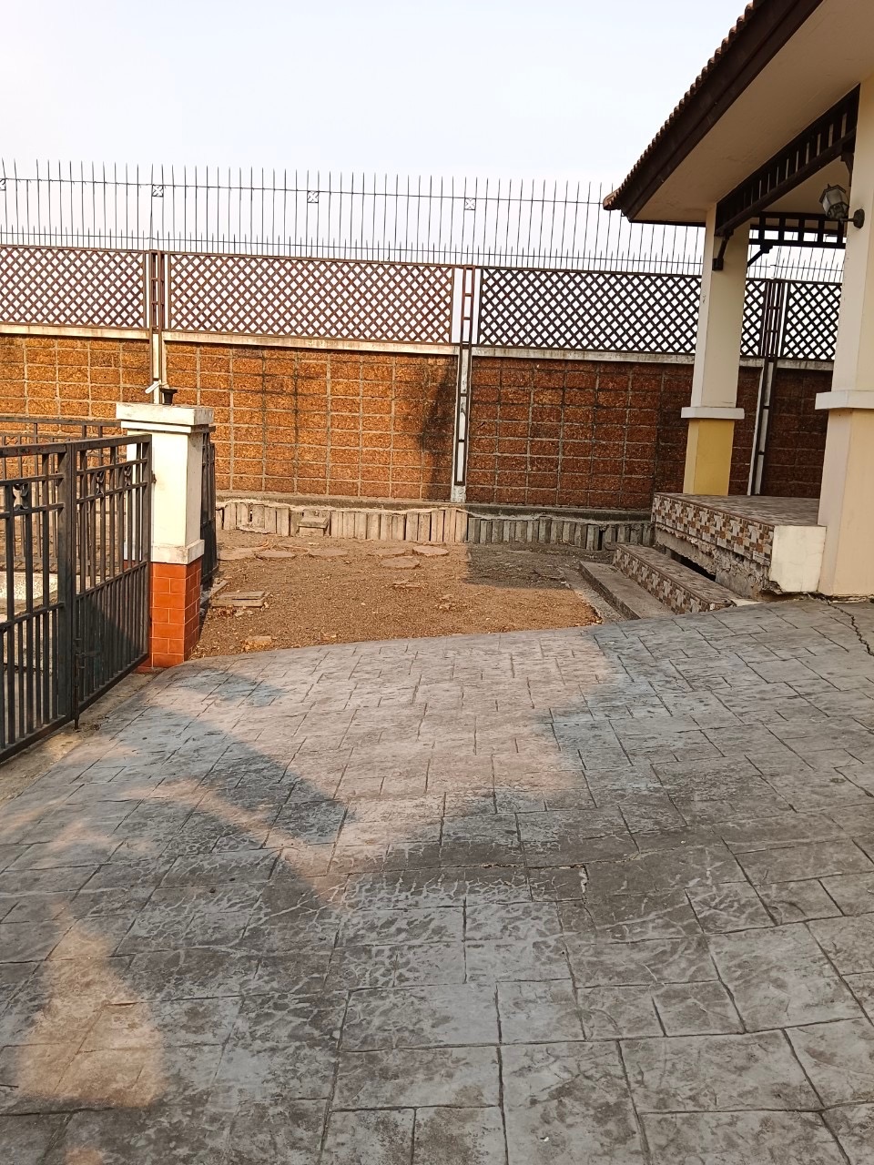 บ้านเดี่ยว โครงการบ้านมัณฑนา รังสิต คลอง 2