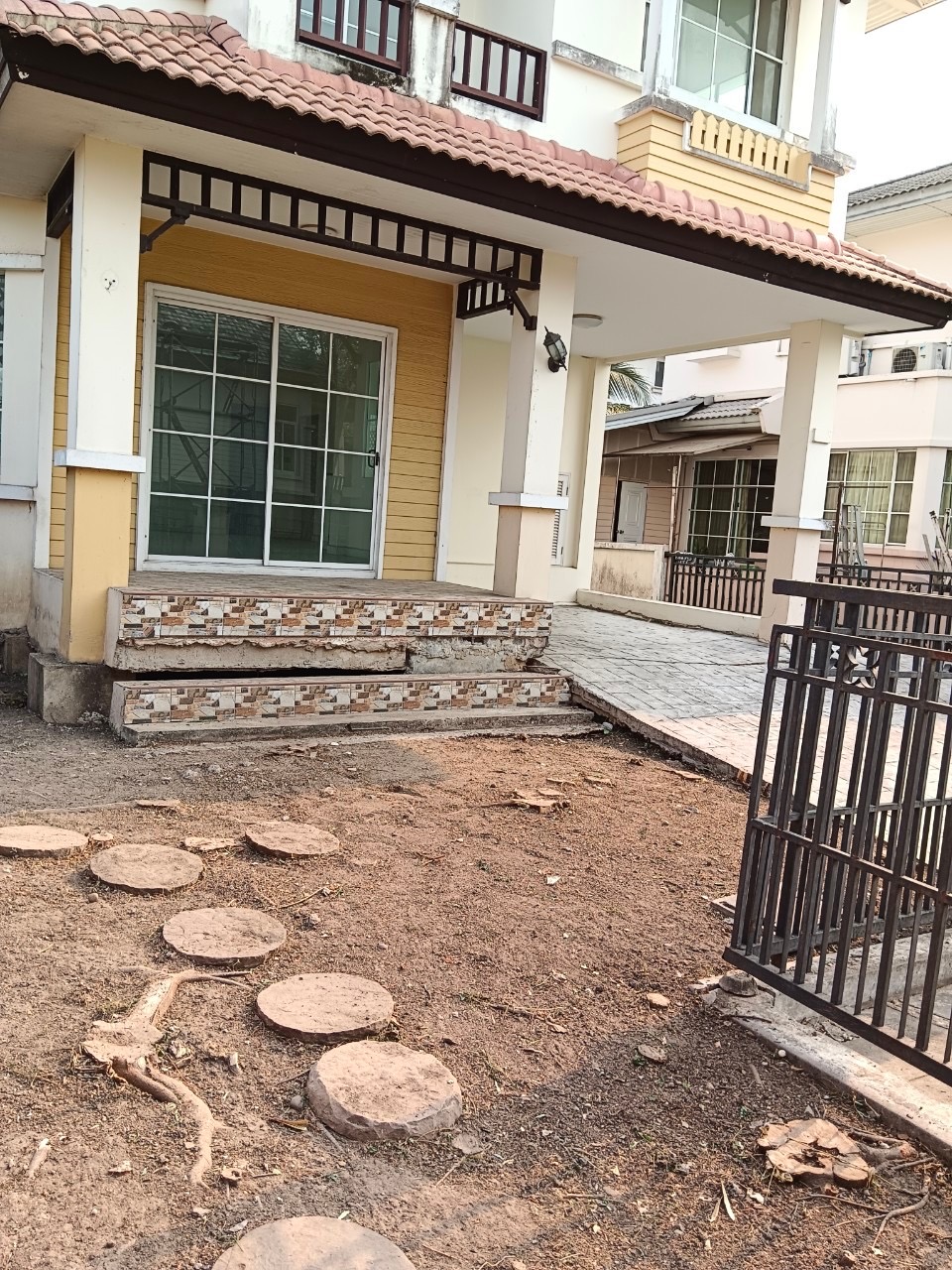 บ้านเดี่ยว โครงการบ้านมัณฑนา รังสิต คลอง 2