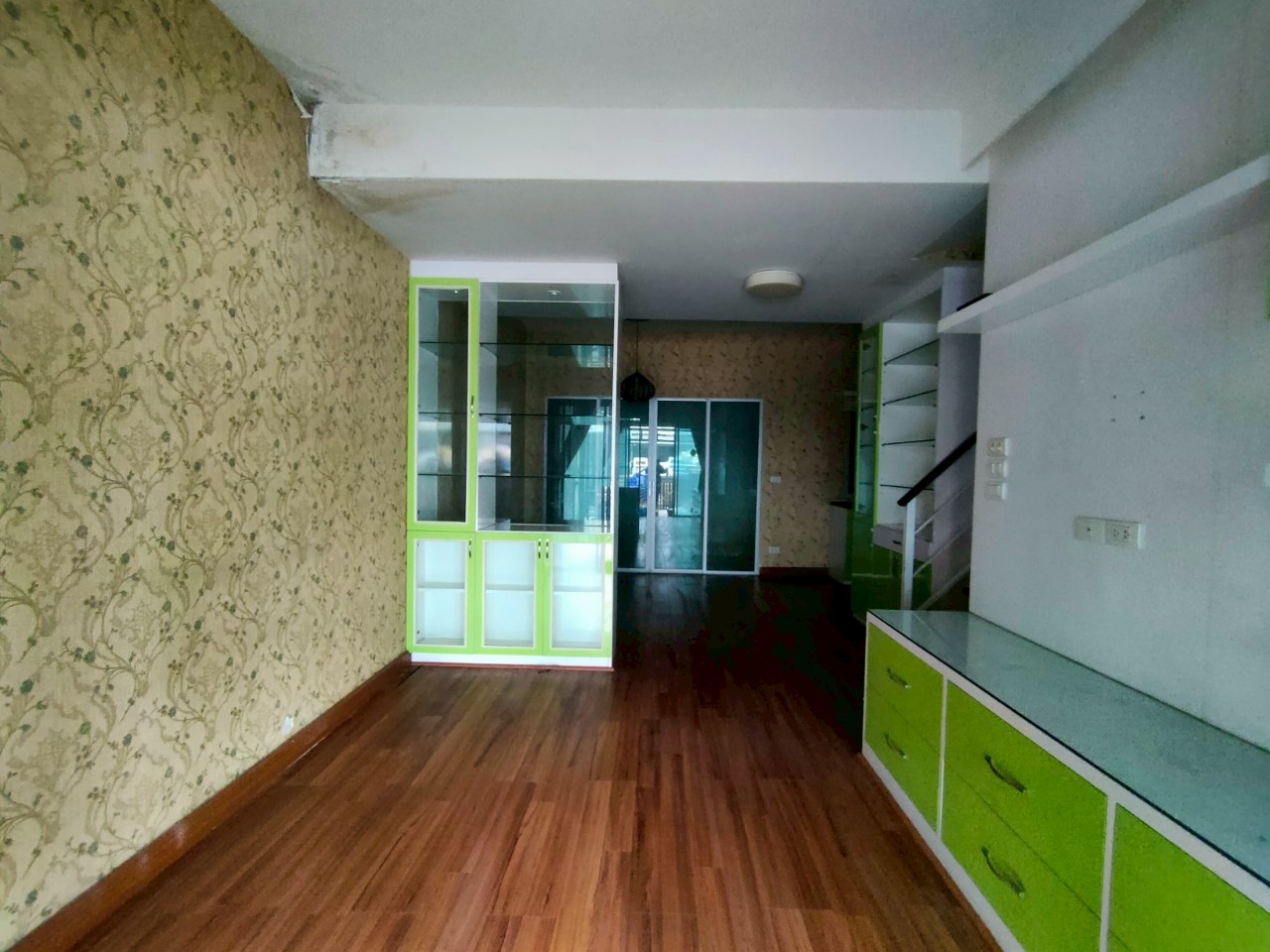 THE CONNECT RAMINDRA – MINBURI