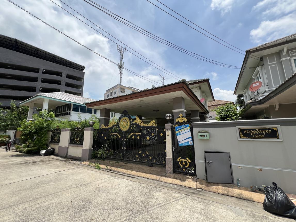 บ้านเดี่ยว มณีรินทร์ มาสเตอร์พีช เมืองปทุมธานี ปทุมธานี