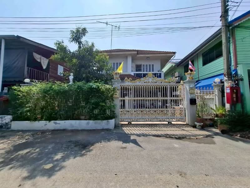 บ้านเดี่ยว 2 ชั้น ซอยจุรินทร์จัดสรร 3 ถนนบางกรวย-ไทรน้อย ตำบลบางรักพัฒนา อำเภอบางบัวทอง จังหวัดนนทบุ, Nonthaburi