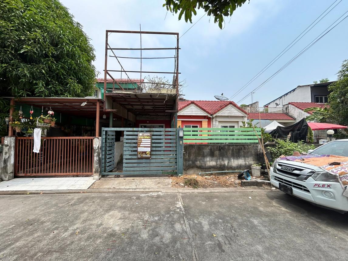 Townhouse at Green Garden Home, Lam Luk Ka, Pathum Thani