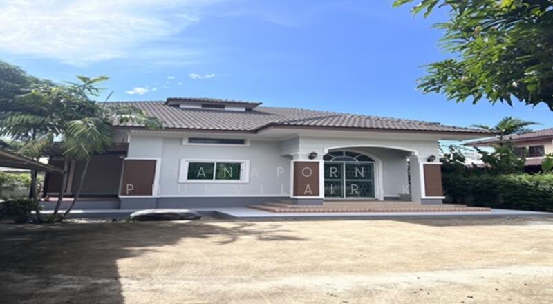 3-BR House, Bangkok