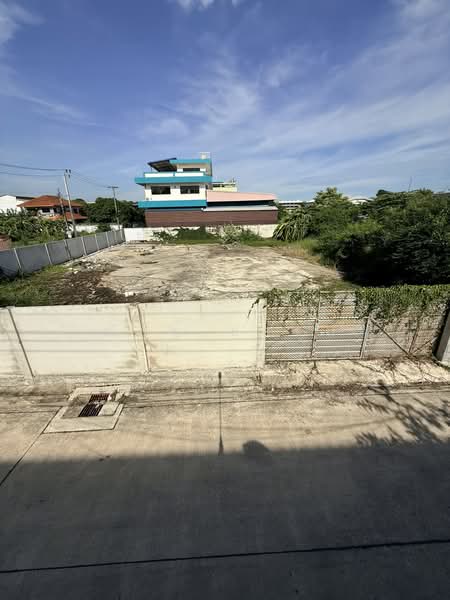 Chaloem Phrakiat Ratchakan Thi 9 Soi 30 Yaek 7, Khwaeng Dok Mai, Khet Prawet, Krung Thep Maha Nak, Bangkok