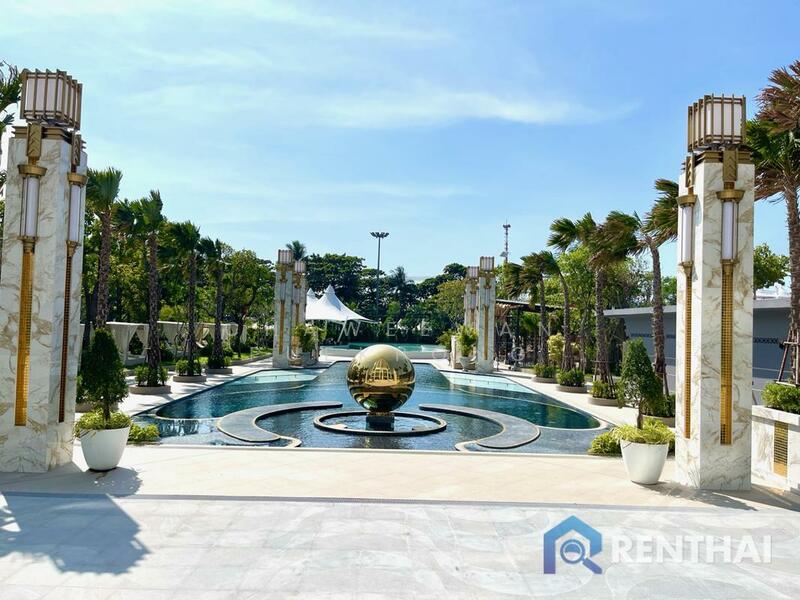 Copacabana Beach Jomtien, Chon Buri (Pattaya)