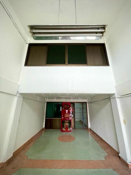 4-BR Townhouse, Bangkok