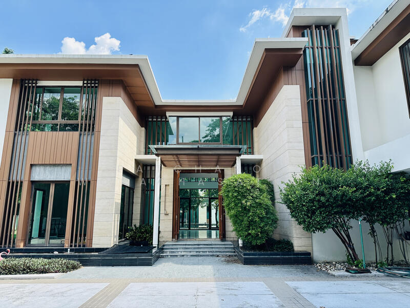 Navatanee Residence, Bangkok