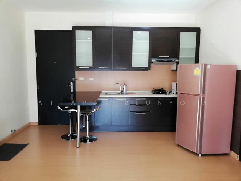 Baan Klang Krung Siam-Pathumwan, Bangkok