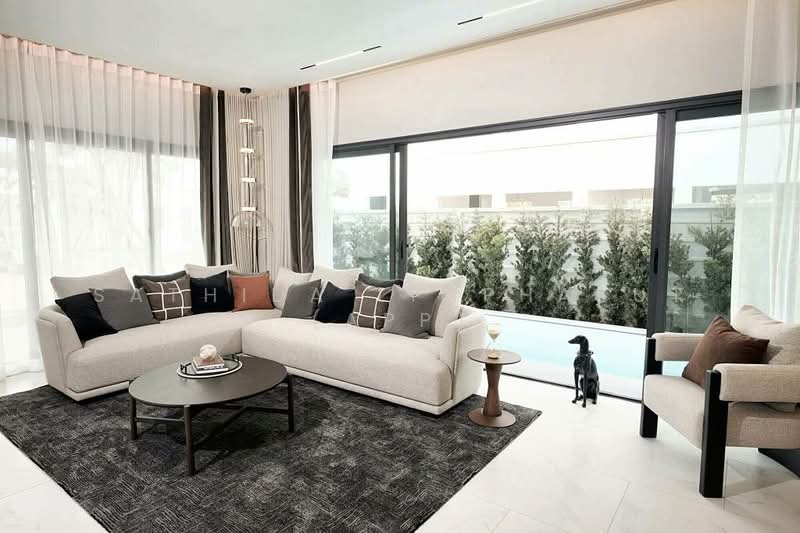The Lavish, Chon Buri (Pattaya)