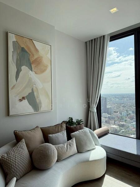 The Crest Park Residences, Bangkok