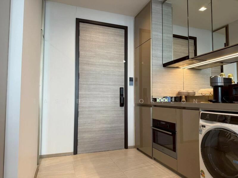 The Crest Park Residences, Bangkok