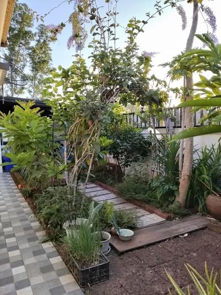 กบินทร์, Prachin Buri